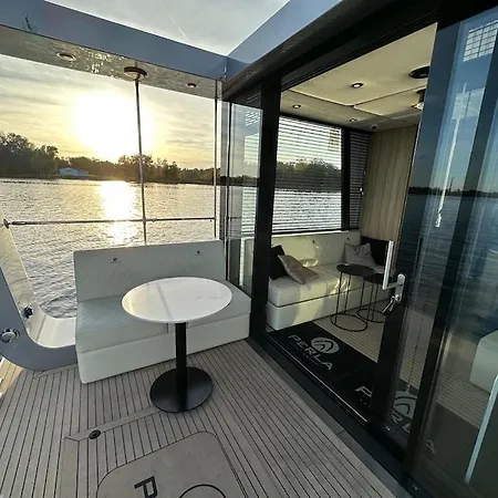 The Majestic Pearl Apartment